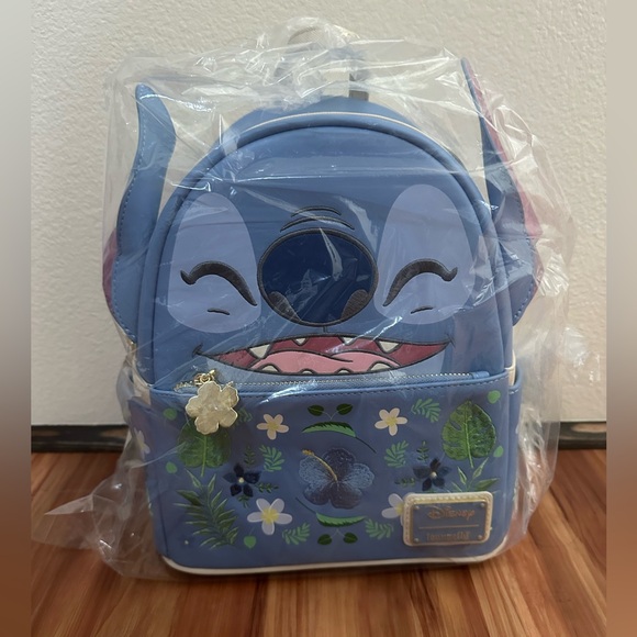 NWT Loungefly Disney Stitch floral embroidered backpack - Picture 4 of 6